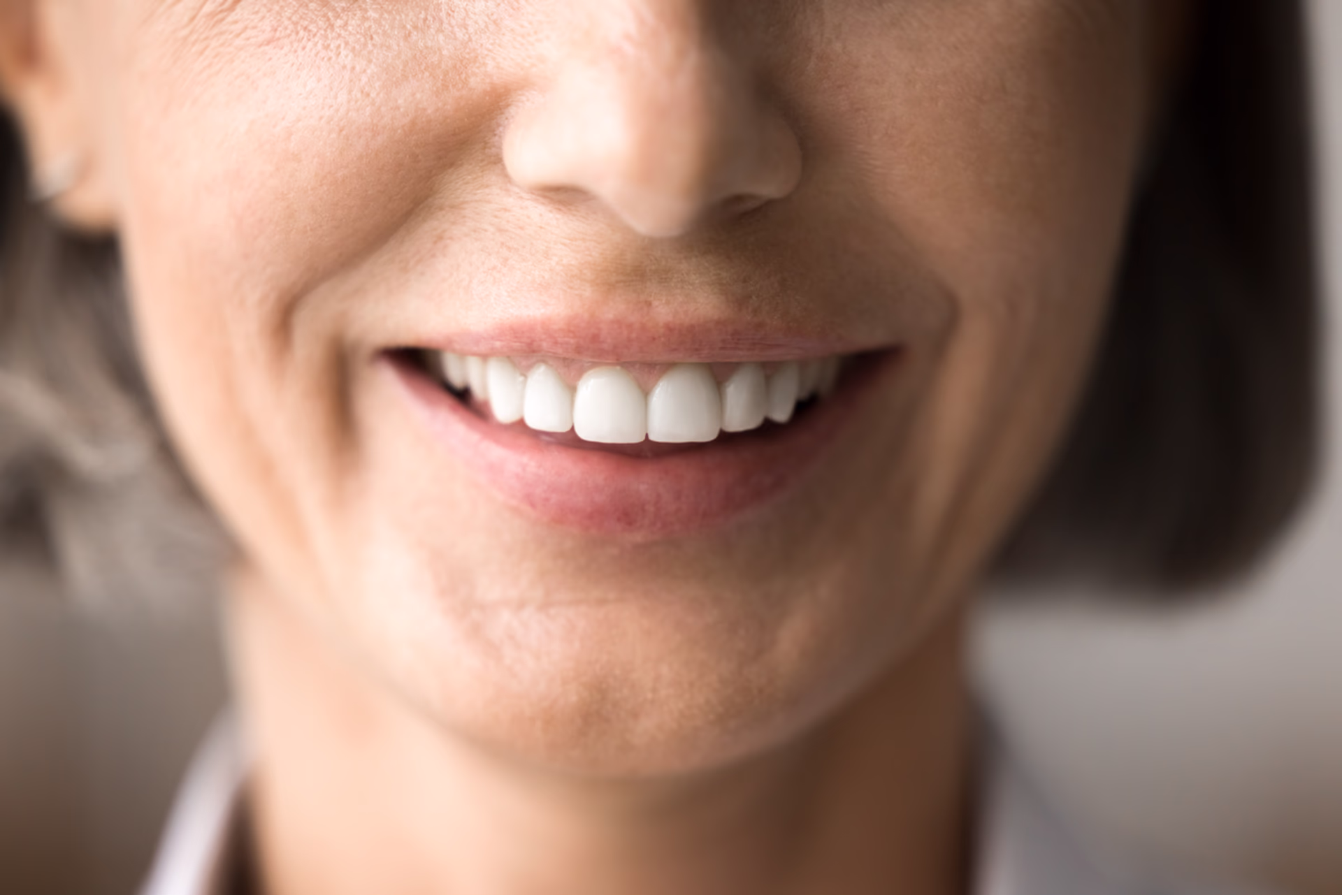 dentalum-stock-2171128117 (1)
